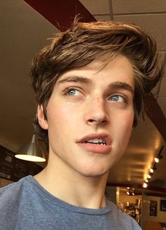 Froy Gutierrez