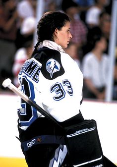 Manon Rheaume