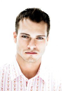 Shawn Roberts