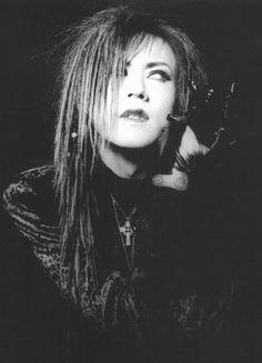 Sugizo