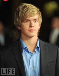 Chris Brochu