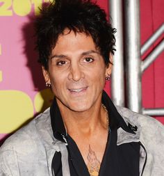 Deen Castronovo