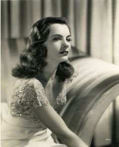 Ella Raines