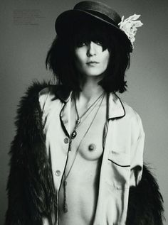 Irina Lazareanu