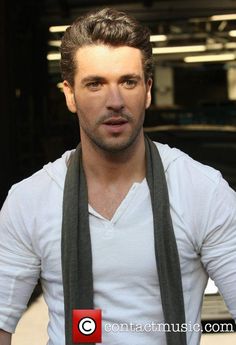 Shayne Ward