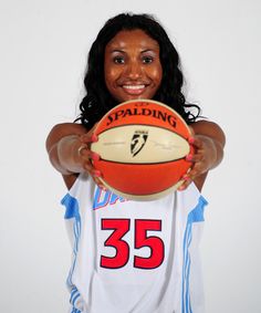 Angel McCoughtry