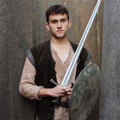 Harry Melling