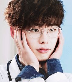 Lee Jong-suk