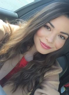 Miranda Cosgrove