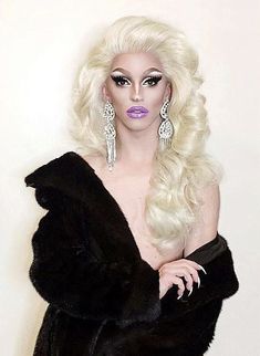 Miz Cracker