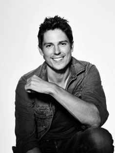 Sean Faris