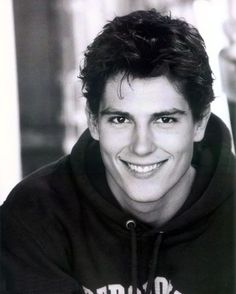 Sean Faris