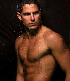 Sean Faris