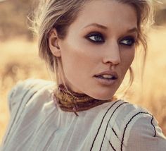 Toni Garrn