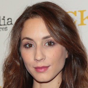 Troian Bellisario