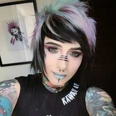 Dahvie Vanity