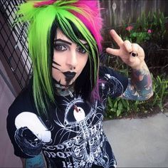 Dahvie Vanity