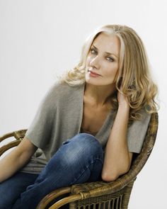 Joely Richardson