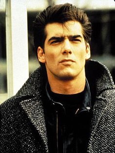 Ken Wahl