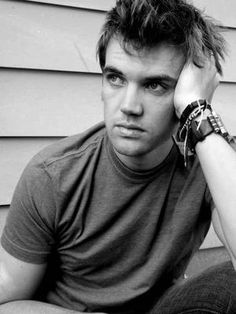 Tyler Hilton