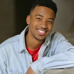 Algee Smith