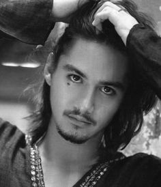 Ananda Everingham