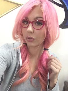 Annalee Belle