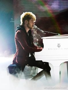 Colton Dixon