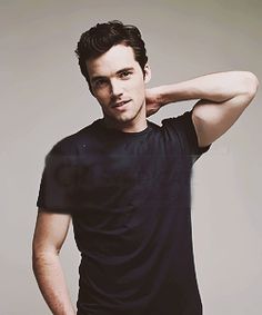 Ian Harding