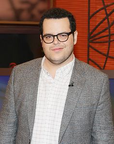 Josh Gad