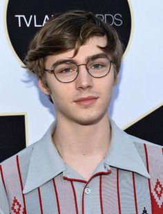 Miles Heizer