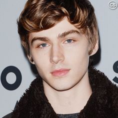 Miles Heizer