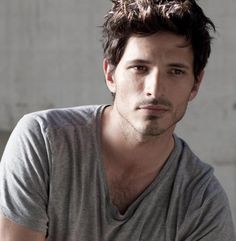 Andres Velencoso