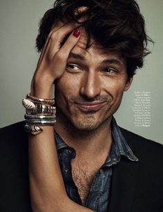 Andres Velencoso