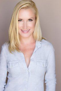 Angela Kinsey