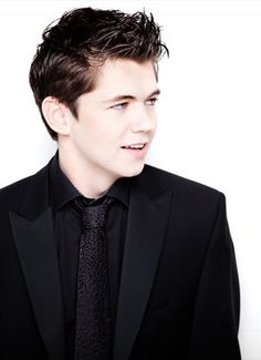 Damian McGinty