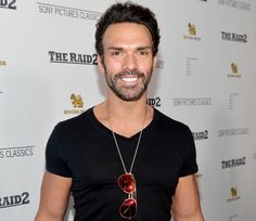 Darren Shahlavi