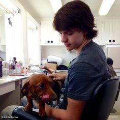 Joel Courtney