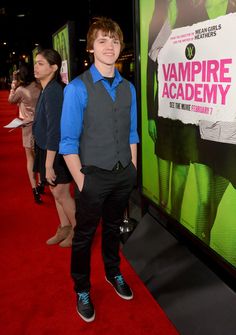 Joel Courtney