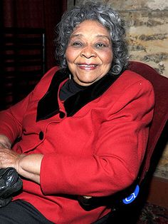 Juanita Moore