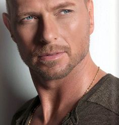 Luke Goss