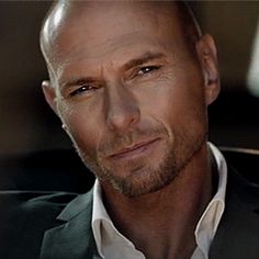 Luke Goss