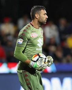 Salvatore Sirigu