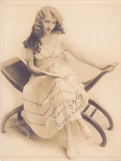 Bessie Love