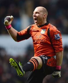 Brad Guzan