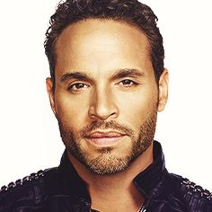 Daniel Sunjata