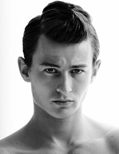 Elliott Tittensor