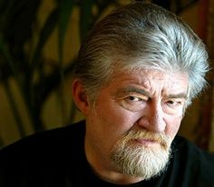 Joe Eszterhas