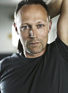 Lars Mikkelsen