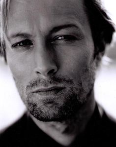 Lars Mikkelsen